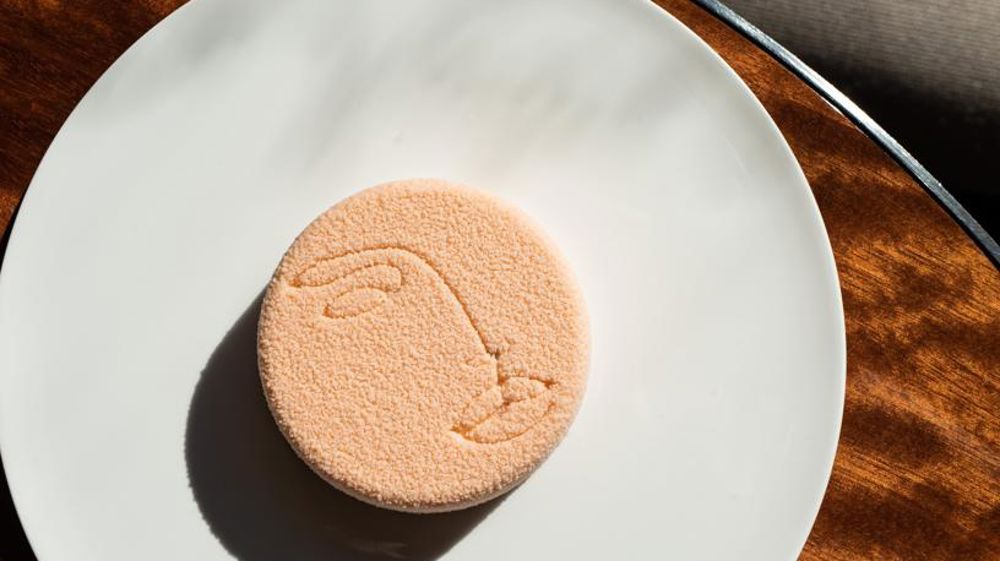 La pâtisserie « Eugénie » (en hommage à la mère de Jean Cocteau)